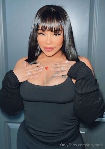 Full leaked Lollymolli private onlyfans photo
