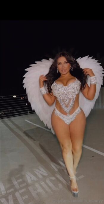 Full leaked Lolobuns private onlyfans photo