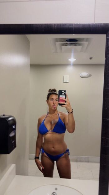 Full leaked Lolyoufoundmaggie private onlyfans photo