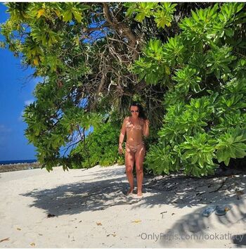 Full leaked Lookatlucyvip private onlyfans photo