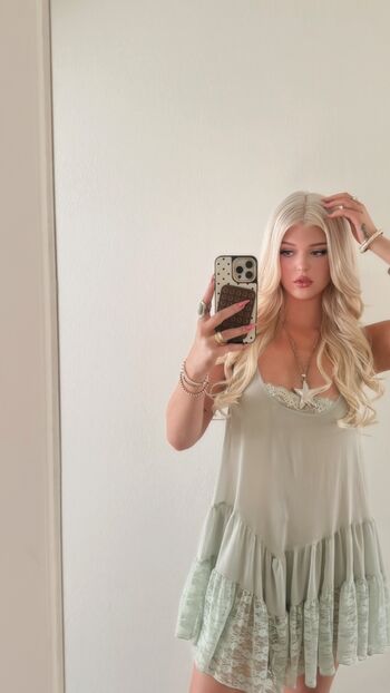 Full leaked Loren gray private onlyfans photo