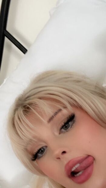 Full leaked Loren gray private onlyfans photo
