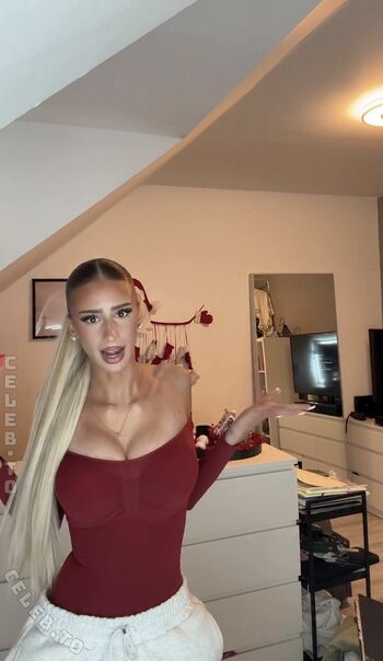 Full leaked Lorena akaurinovic private onlyfans photo