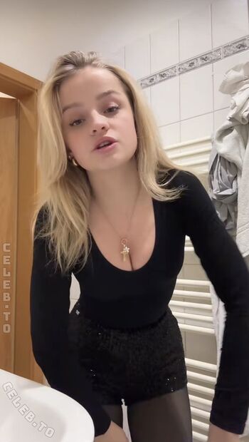 Full leaked Lori ality private onlyfans photo