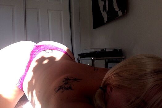 Full leaked Lorienloth private onlyfans photo