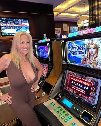 Full leaked Lorraine ziff private onlyfans photo