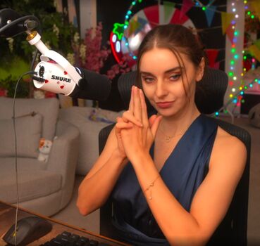 Full leaked Loserfruit private onlyfans photo