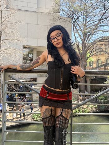 Full leaked Losersloveme page private onlyfans photo