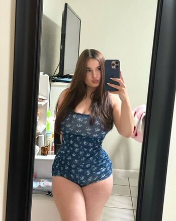 Full leaked Loveamush private onlyfans photo