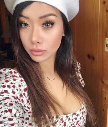 Full leaked Lovelynnc page private onlyfans photo