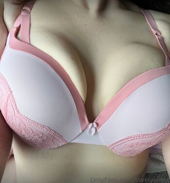 Full leaked Lovelyylexx private onlyfans photo