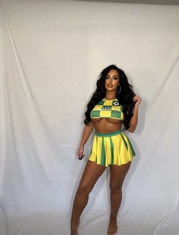 Full leaked Lovesapphirex private onlyfans photo