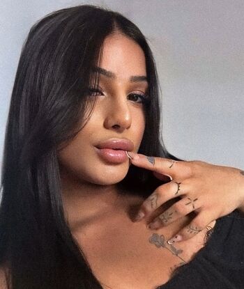 Full leaked Luabonfzx private onlyfans photo