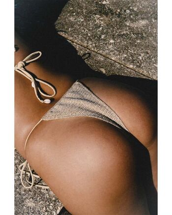 Full leaked Lucia aginard private onlyfans photo