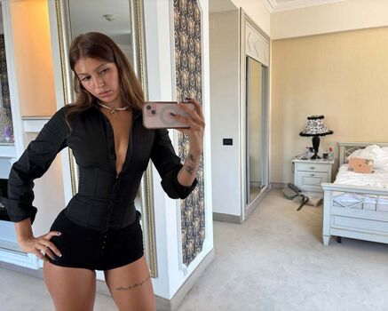 Full leaked Lucia manfredi  page private onlyfans photo