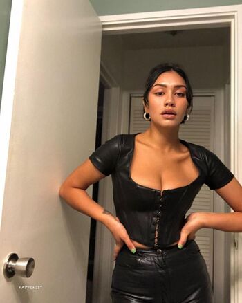 Full leaked Luciane buchanan private onlyfans photo