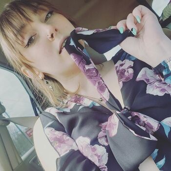 Full leaked Luckicharmed page private onlyfans photo