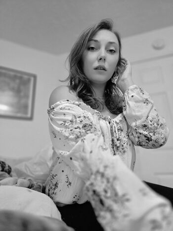 Full leaked Luckicharmed page private onlyfans photo