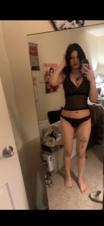 Full leaked Lucklucy private onlyfans photo