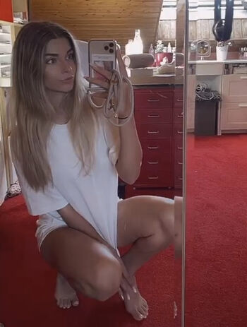 Full leaked Luckyxleo private onlyfans photo