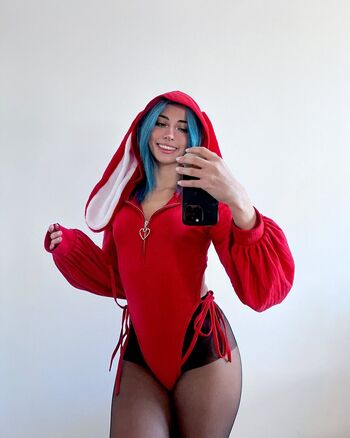 Full leaked Lucrelisa private onlyfans photo