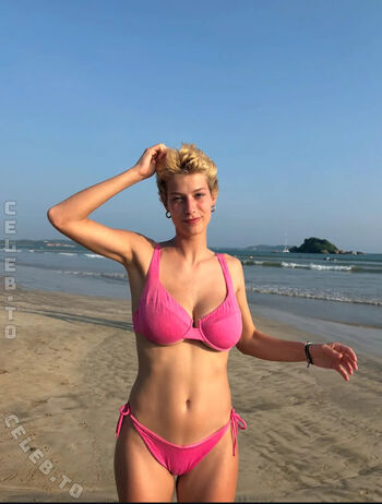 Full leaked Lucrezia fenino private onlyfans photo