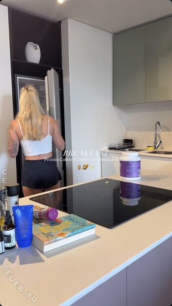 Full leaked Lucy fischer page private onlyfans photo