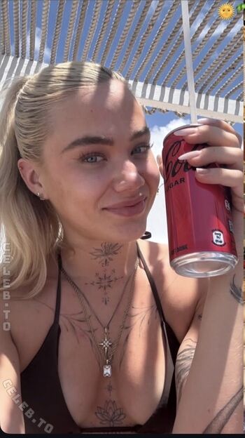 Full leaked Lucy fischer private onlyfans photo