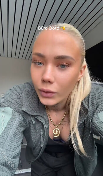 Full leaked Lucy fischer private onlyfans photo