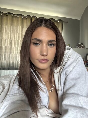 Full leaked Lucy moss private onlyfans photo