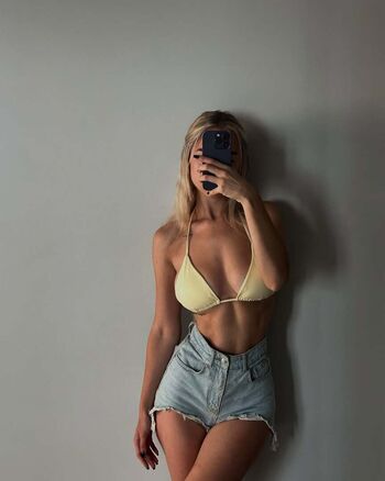 Full leaked Ludmila shulzhuk private onlyfans photo