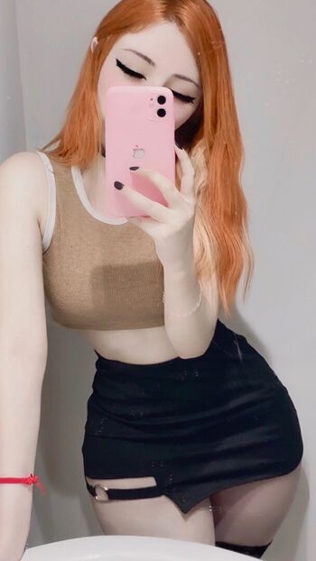 Full leaked Lufrsw q private onlyfans photo