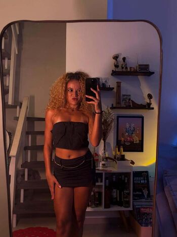 Full leaked Luiza goes private onlyfans photo