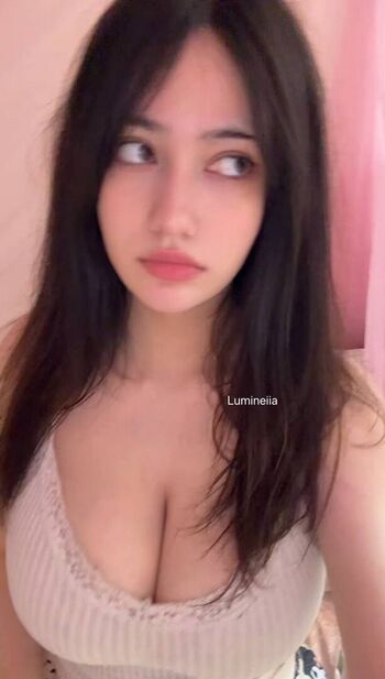 Full leaked Lumineiia private onlyfans photo