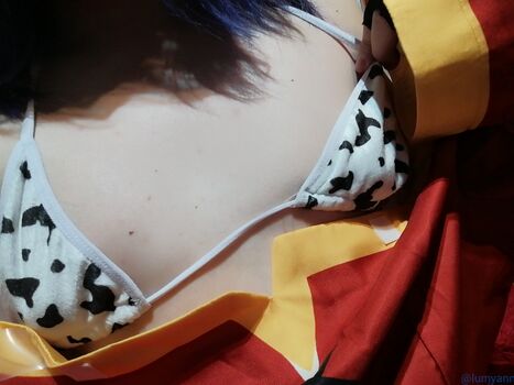 Full leaked Lumya page private onlyfans photo