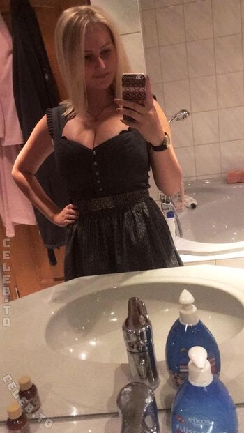 Full leaked Luna nebula private onlyfans photo