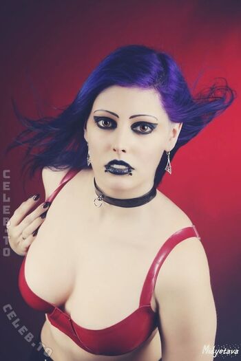 Full leaked Lunarakitsune page private onlyfans photo