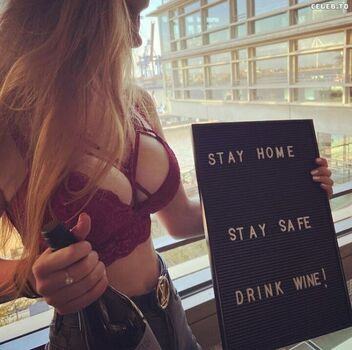 Full leaked Lunax private onlyfans photo