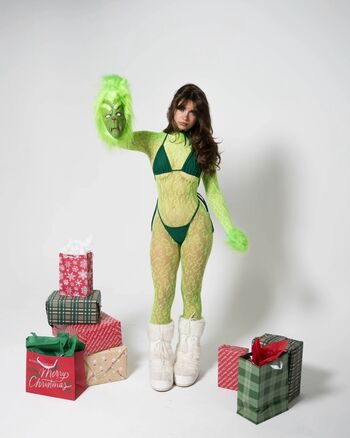 Full leaked Lunchbaglujan  page private onlyfans photo