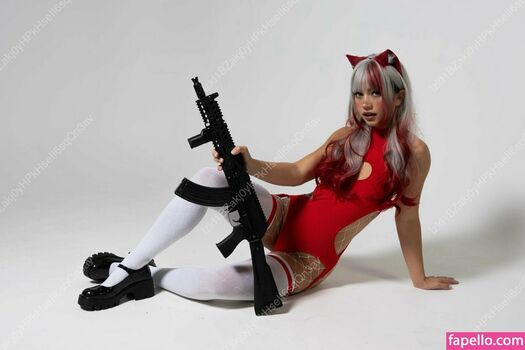 Full leaked Lunchbaglujan  page private onlyfans photo