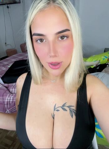 Full leaked Lupaganiii private onlyfans photo