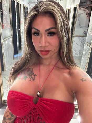 Full leaked Lusciouslife private onlyfans photo