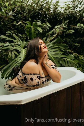 Full leaked Lusting lovers private onlyfans photo