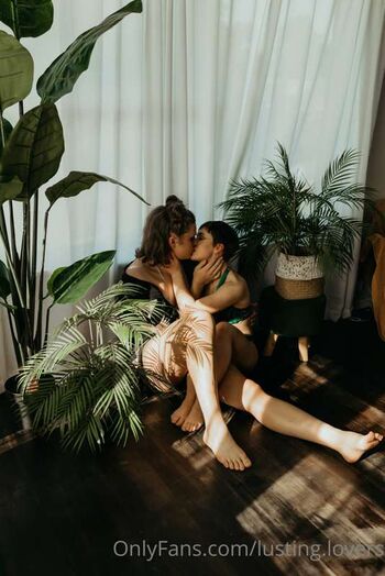 Full leaked Lusting lovers private onlyfans photo