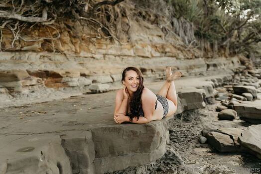 Full leaked Lusting lovers private onlyfans photo