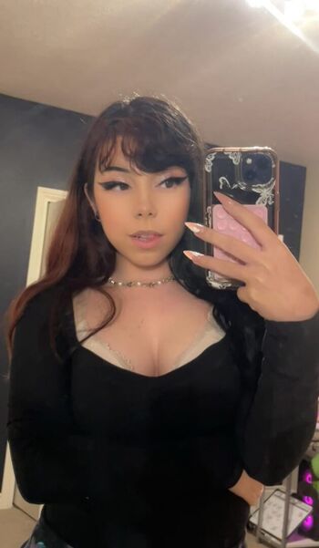 Full leaked Luusilly private onlyfans photo