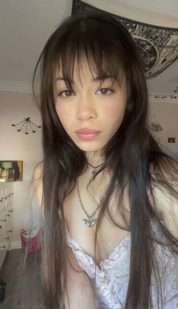 Full leaked Luvlyyy y private onlyfans photo