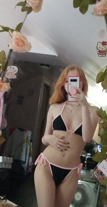 Full leaked Luvmepleas private onlyfans photo