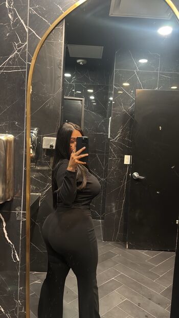 Full leaked Luvnelly private onlyfans photo