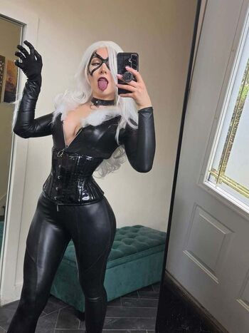 Full leaked Luxlo private onlyfans photo